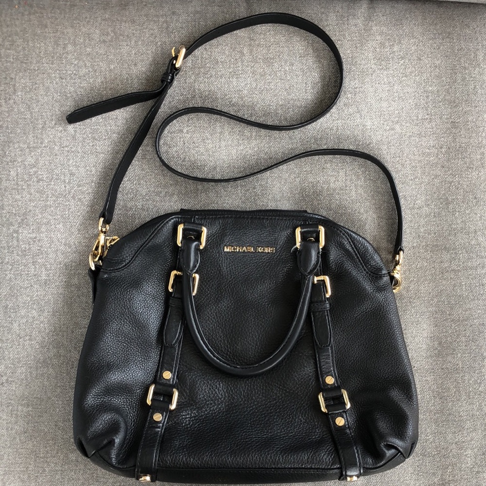 Used twice! - MICHAEL KORS Pebbled Leather Crossbody & Handbag